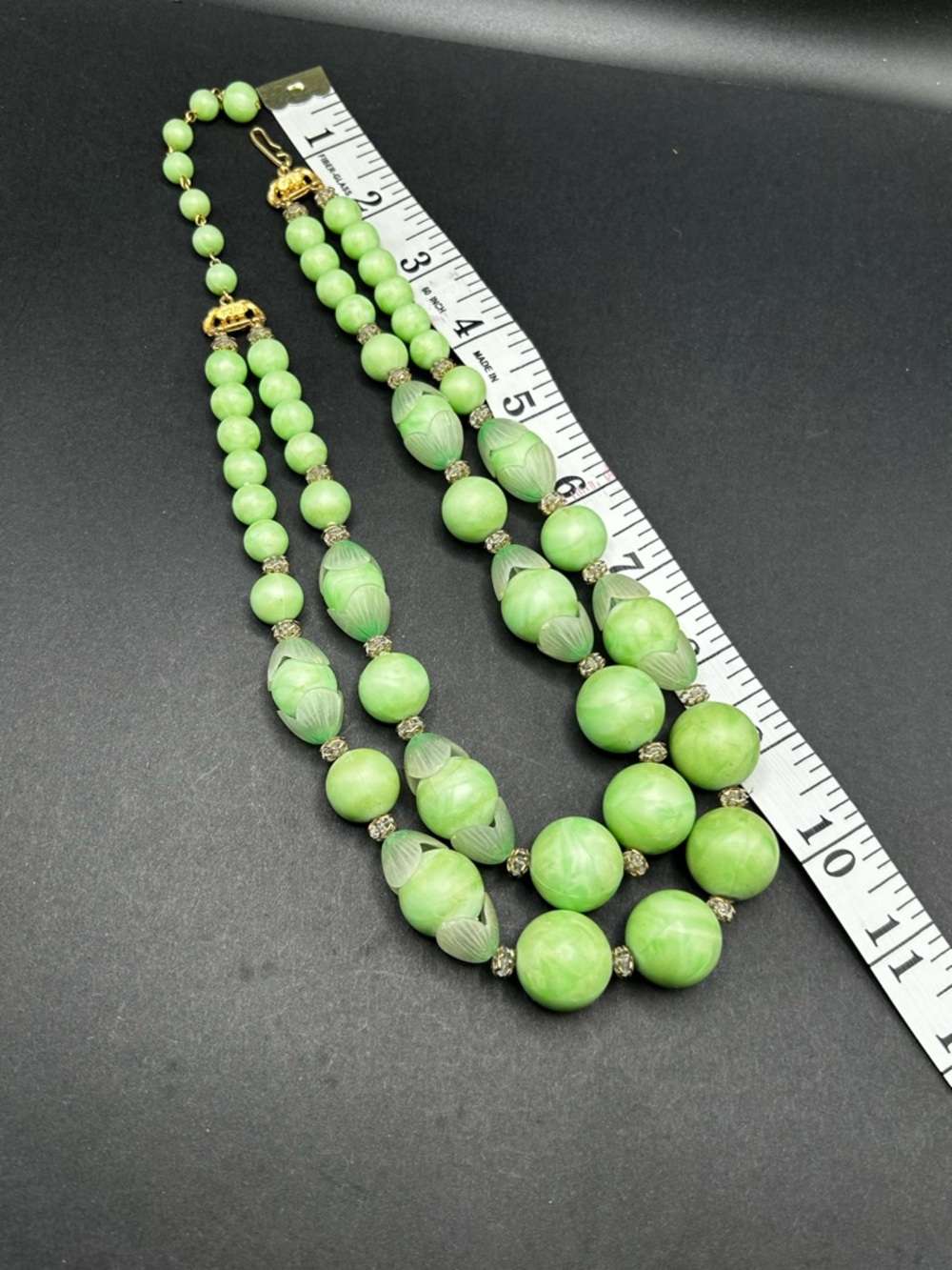 Rare Hobe Lime Green Double-Strand Beaded Necklace & Clip Earrings Demi Parure - Picture 9 of 10